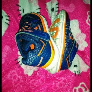 Boy's size 5c sketchers